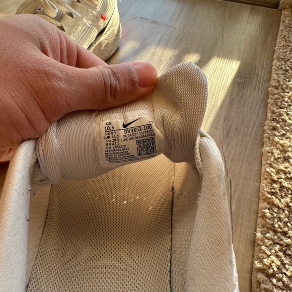 Nike Pegasus 40 Running Shoes - Picture 7 of 7